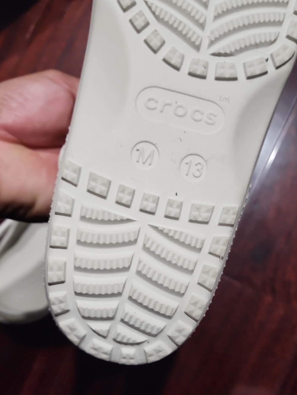 CROCS Men's Slip-On Clogs in CreamCrocs Classic Crafted Clogs, Sz 13 - Picture 7 of 8
